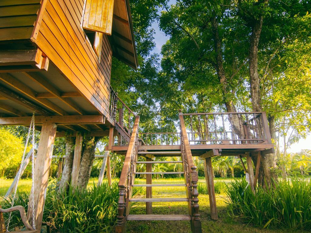 Tanita Lagoon Resort Удонтхані Екстер'єр фото