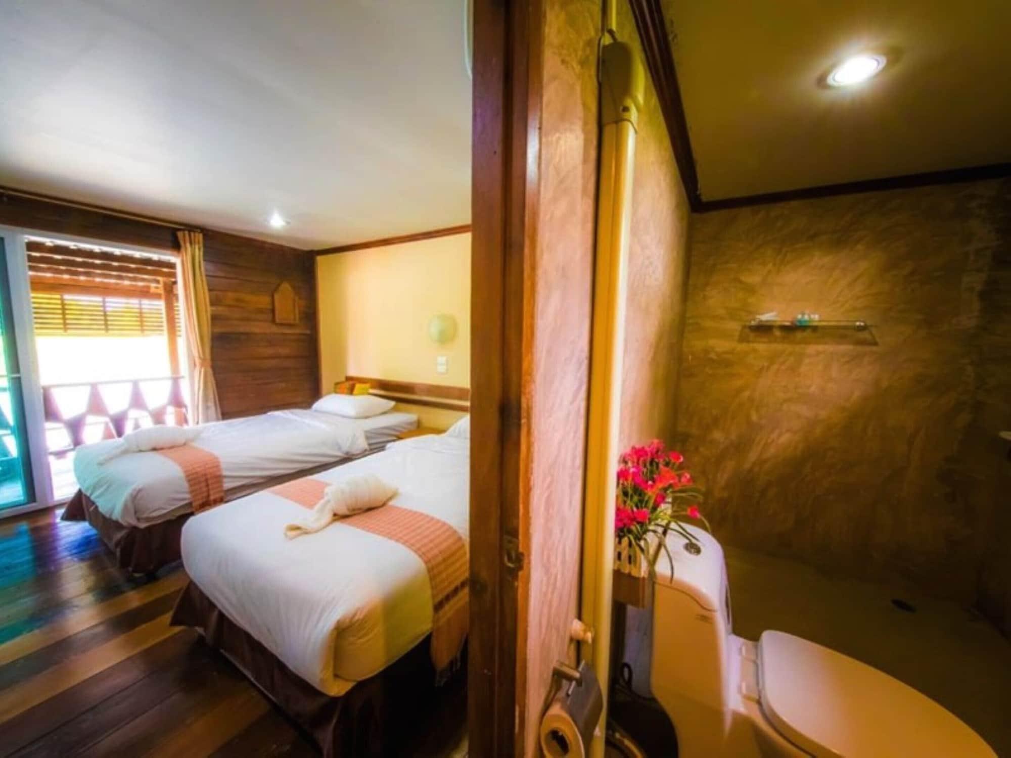 Tanita Lagoon Resort Удонтхані Екстер'єр фото