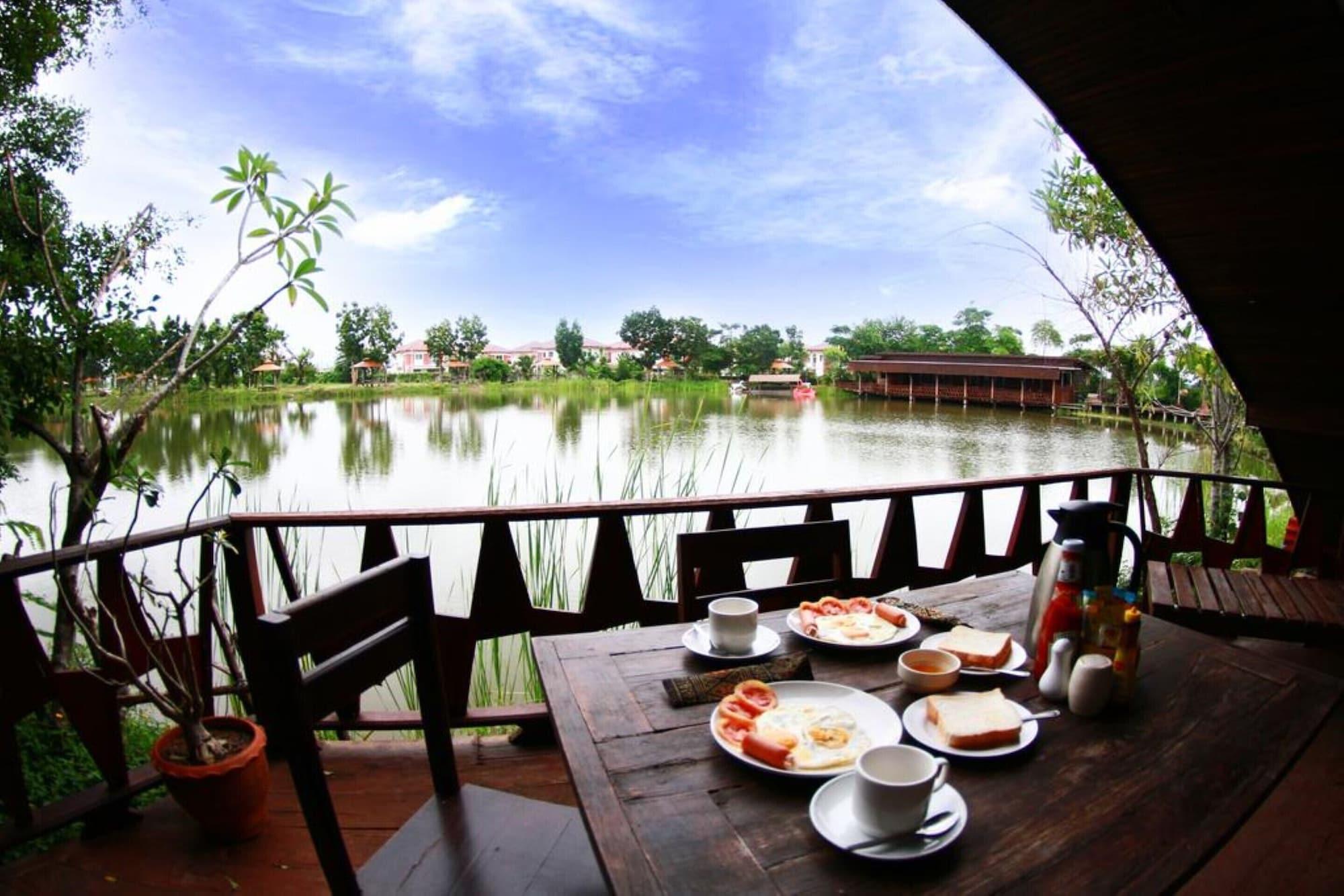 Tanita Lagoon Resort Удонтхані Екстер'єр фото
