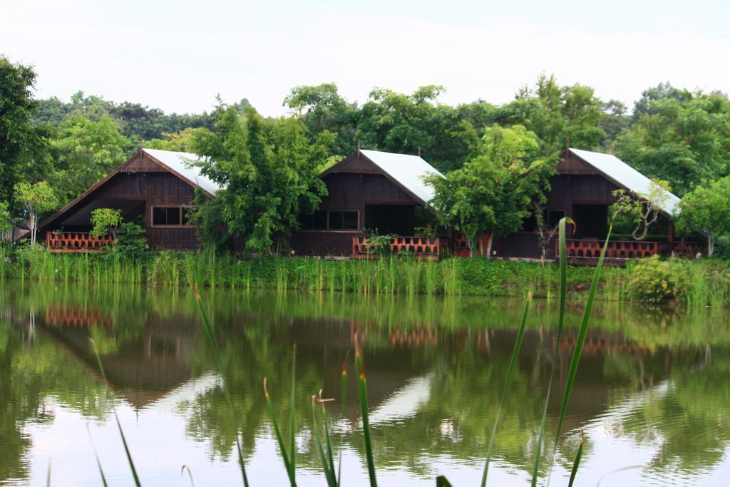 Tanita Lagoon Resort Удонтхані Номер фото