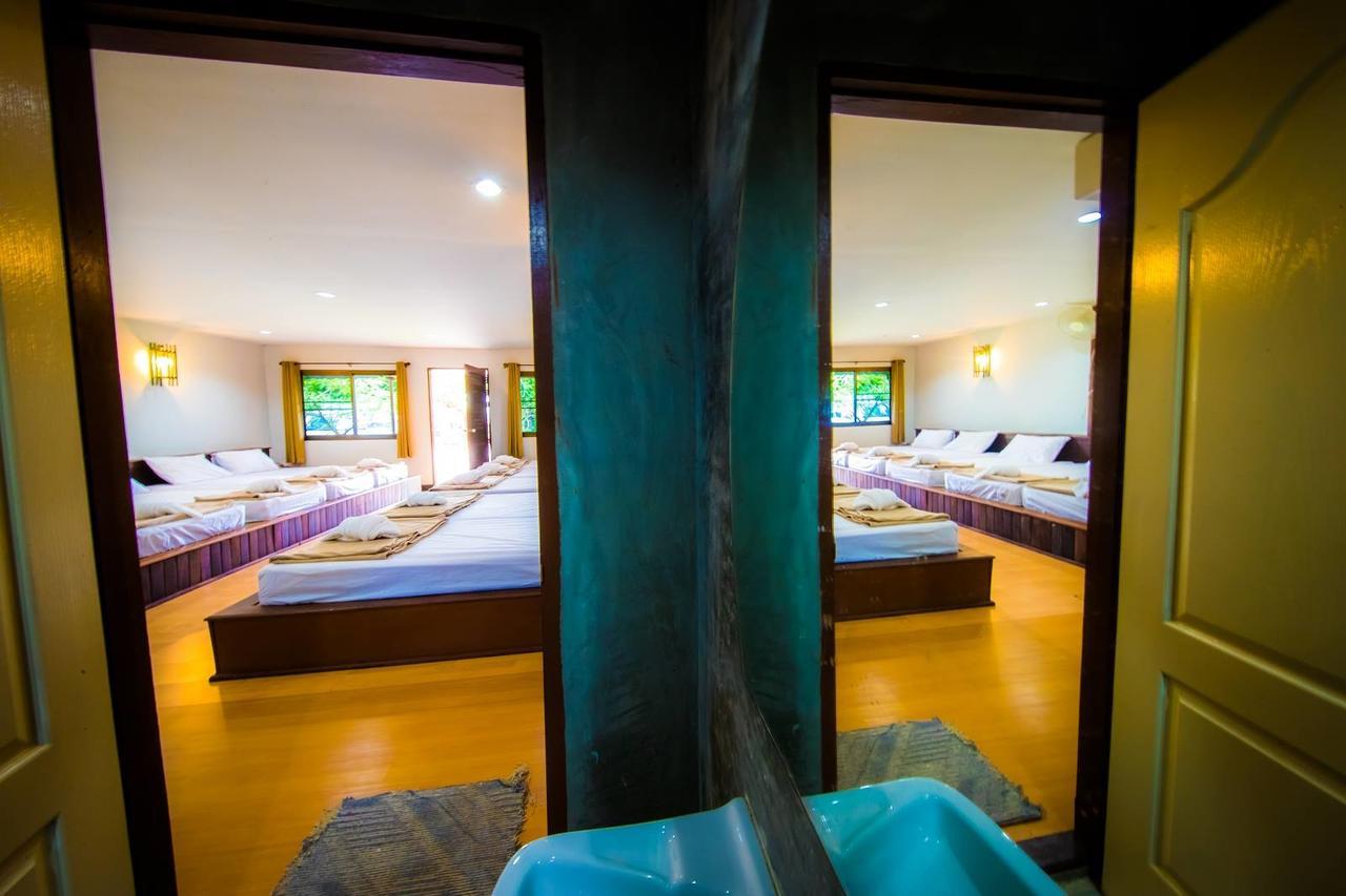 Tanita Lagoon Resort Удонтхані Екстер'єр фото